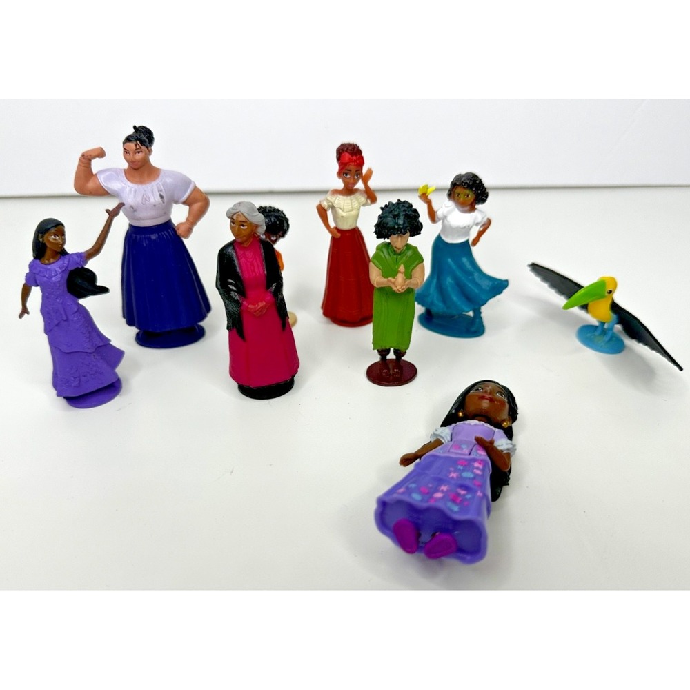 Disney Encanto Family Bruno Pico Mirabel Luisa Alma Dolores 8 Pc Toy figures